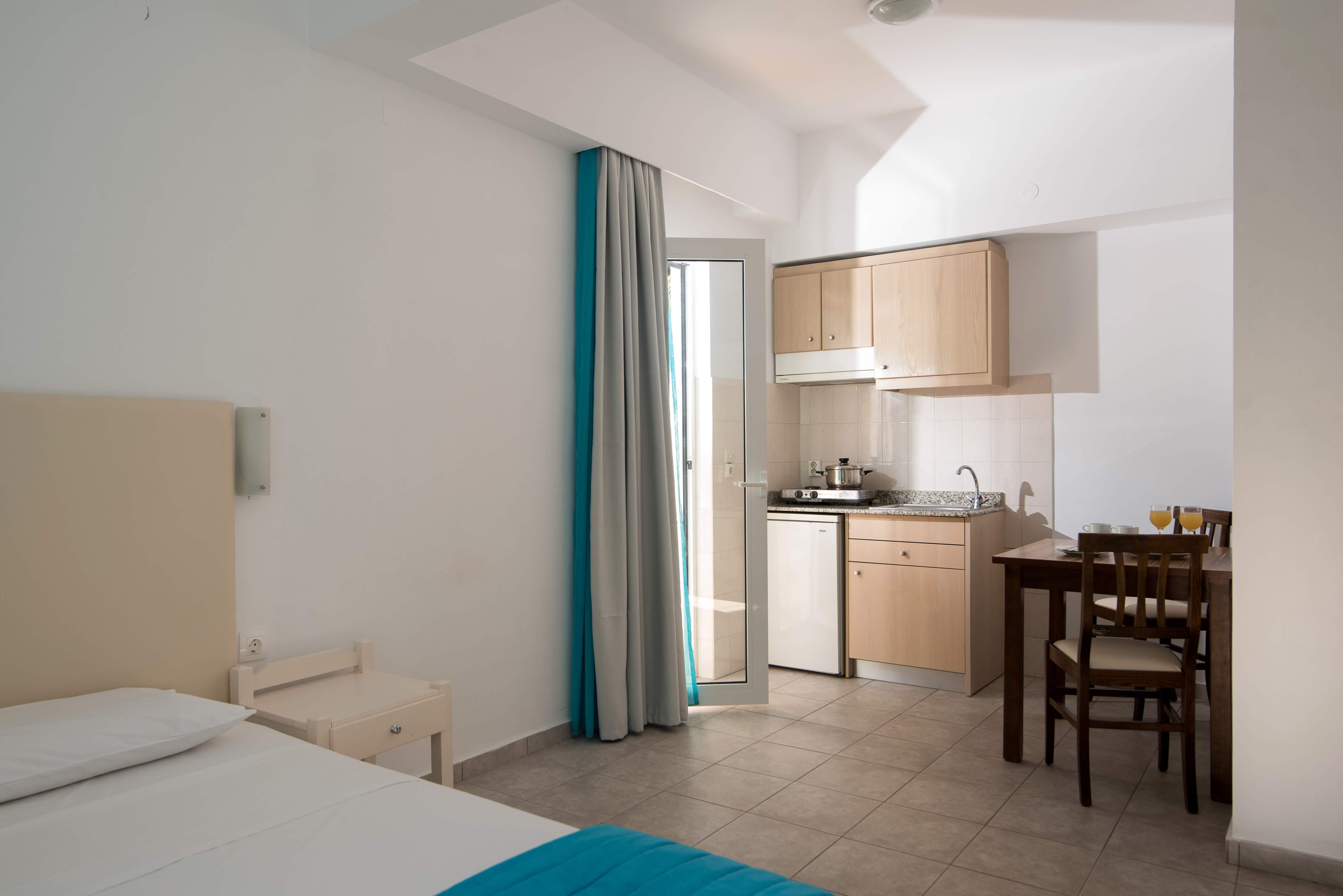 Ibiscus Hotel Malia Exterior foto